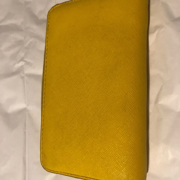 Michael KORS Wristlet - Picture 7 of 7